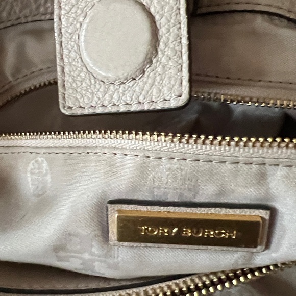 Tory Burch pebbled  Leather Bag - Picture 9 of 10
